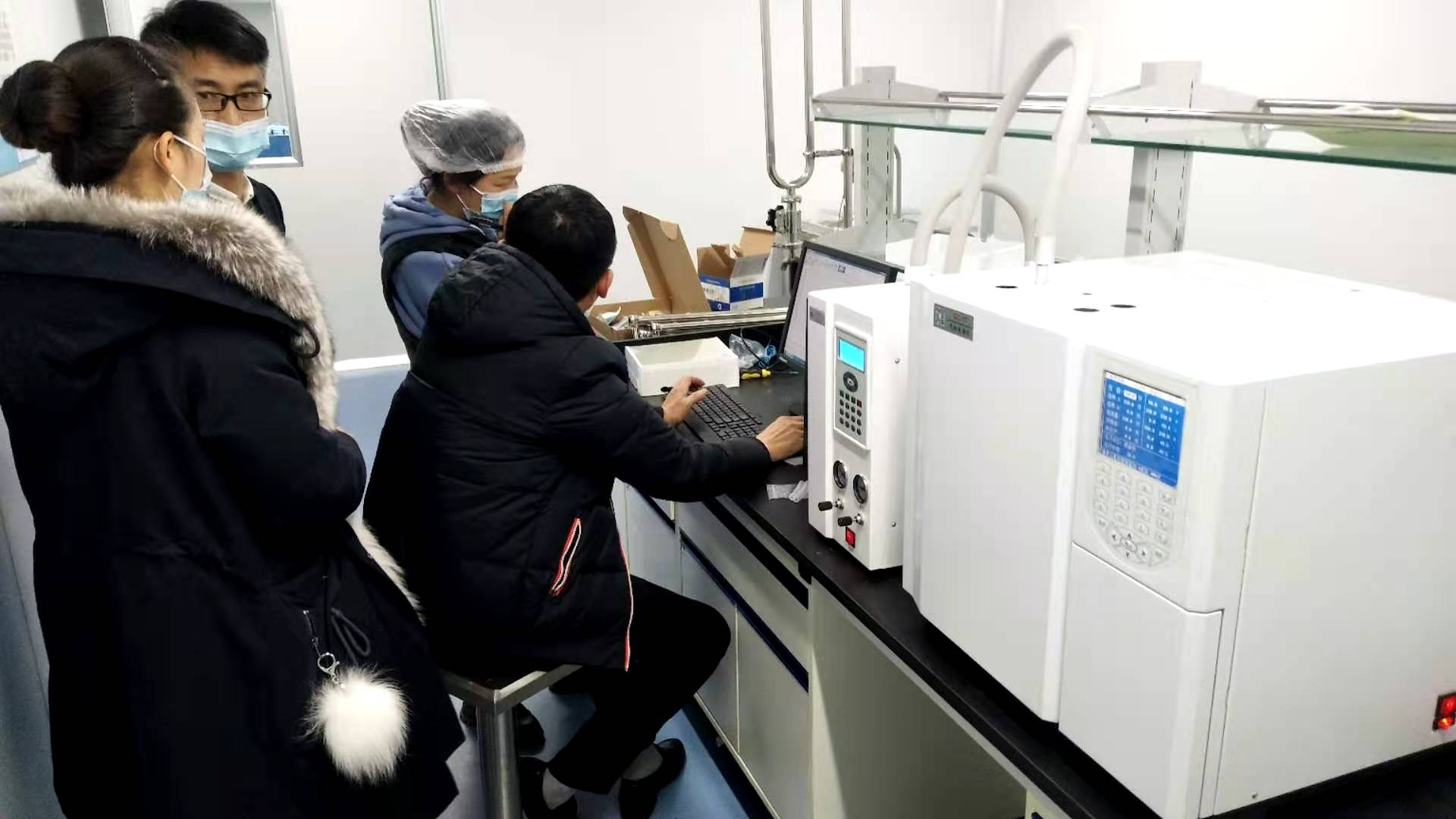 气相色谱仪厂家开展变压器油色谱仪专项培训活动-气相色谱仪厂家_国产气相色谱仪_白酒分析气相色谱仪-山东BSport体育官网科学仪器有限公司